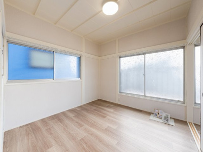 【洋室】 | ゆずとそよ風のForest | ２F