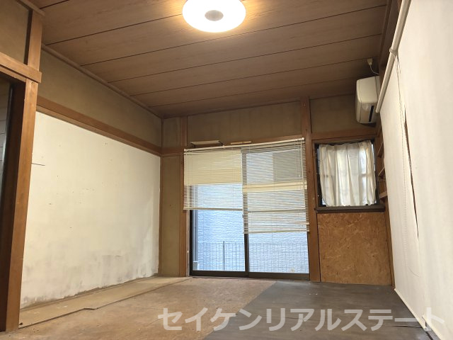 麻溝台7丁目　中古戸建の洋室
