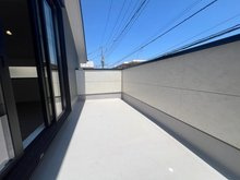 【KEIAI　Grace】小平大沼町４期のバルコニー|陽当たりが良いので、お洗濯物もカラリと乾きそうですね