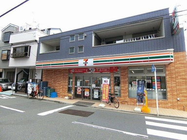 セブンイレブン横…まで1179m