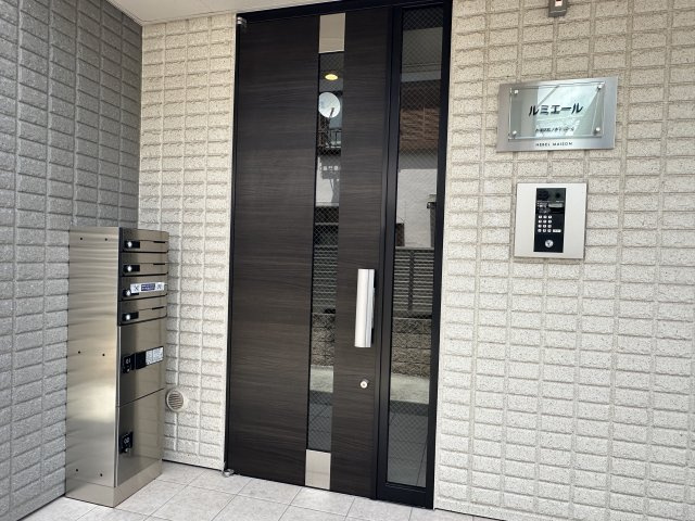ルミエールのエントランス