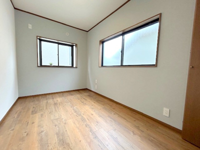 【洋室】 | 枚方市東香里3丁目戸建