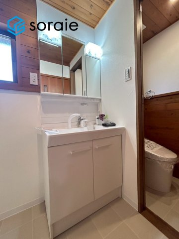 所沢市緑町　中古戸建の独立洗面台|5/18撮影