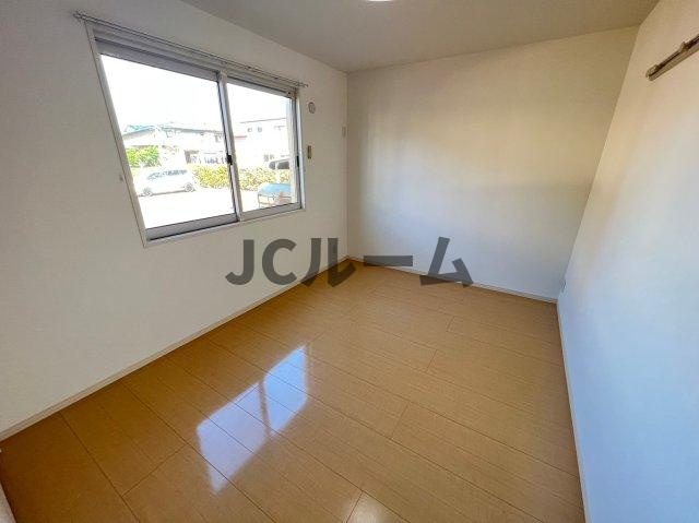 グランシャトーＢの内装|反転タイプの部屋の写真です