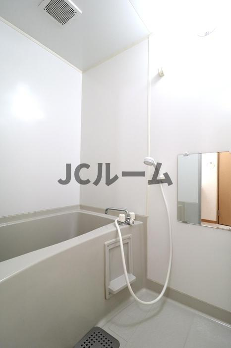 タウンコートながみねの浴室