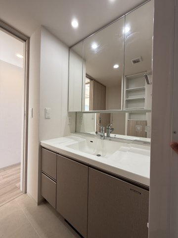 ユニハイム東住吉フォレストの独立洗面台|独立洗面台です