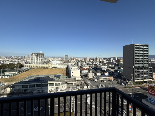 ユニハイム東住吉フォレストのバルコニー|北側サービスバルコニー