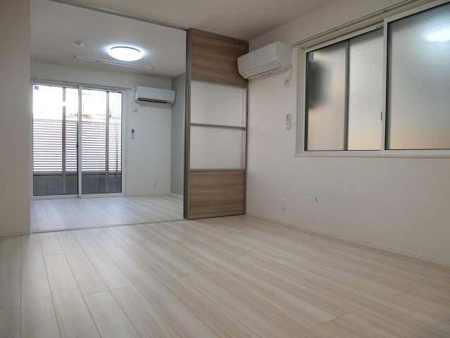 【居間・リビング】 | ル・ソレイユ寺田町Ⅱ