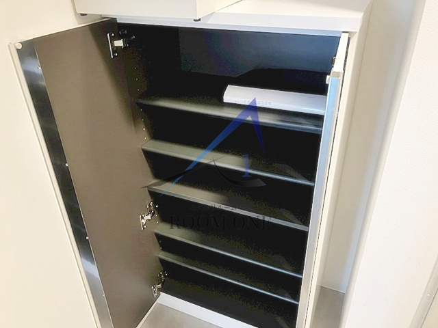 ドミールK西荻南