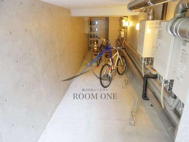 ドミールK西荻南