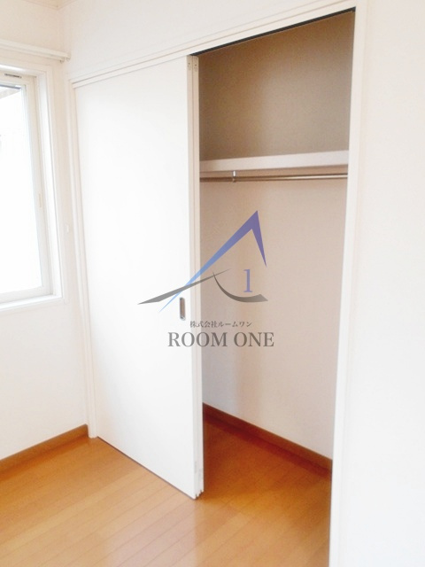 フローレス・アマポーラの収納|収納です。