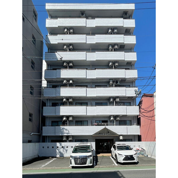 トゥア・ベルティ