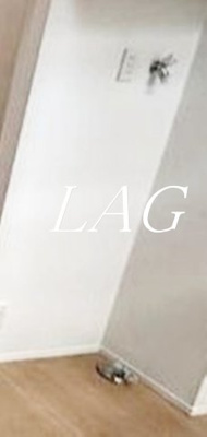 【設備】 | ティ・アーモフェザー | 室内洗濯機置き場です。