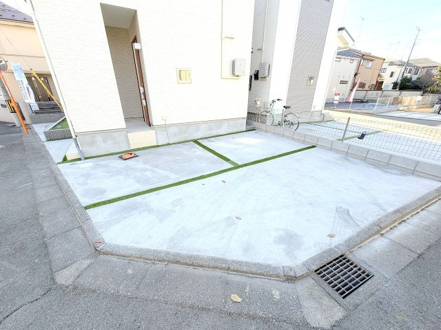 昭島市朝日町5丁目　新築分譲の駐車場