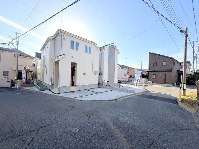 昭島市朝日町5丁目　新築分譲の前面道路含む現地写真