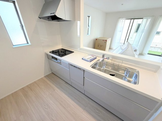 昭島市朝日町5丁目　新築分譲のキッチン