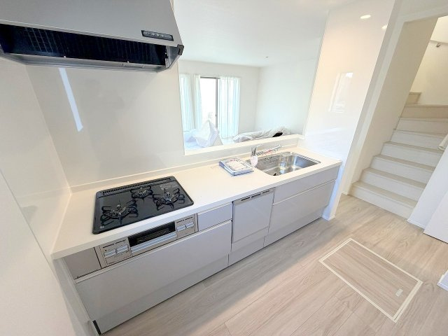 昭島市朝日町5丁目　新築分譲のキッチン