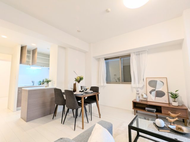 【キッチン】 | フォースター浅草EAST | ～リビング写真～