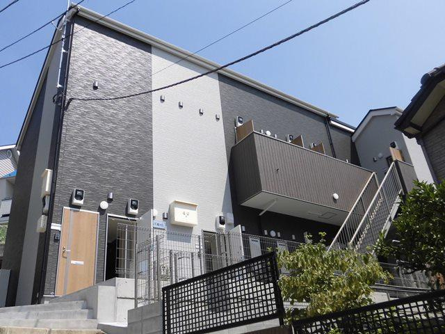 横浜市青葉区千草台のアパートの画像