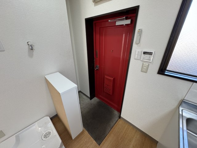 エクシード下山口の玄関