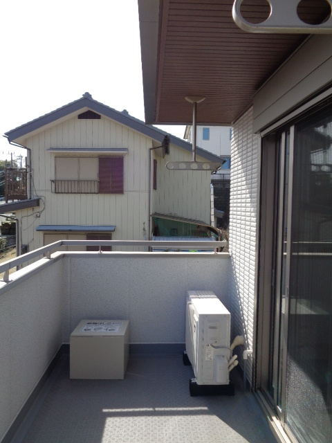 ＭＯＲＥ　ＣＡＬＤＯ　A棟のバルコニー