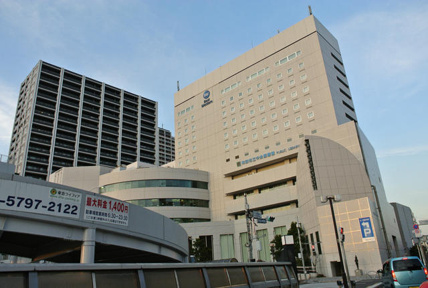 中央図書館まで450m