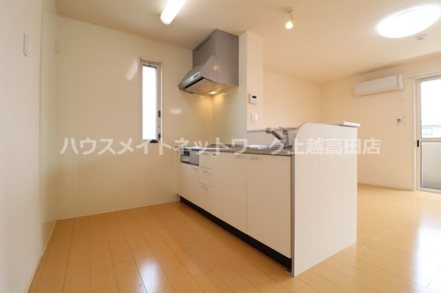 ハイツ９４３ Ａのキッチン|IHクッキングヒーター