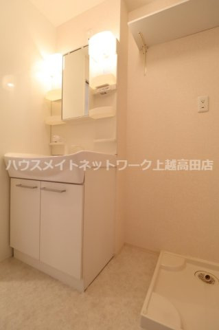 ハイツ９４３ Ａの独立洗面台|独立洗面台