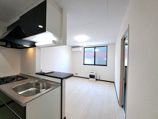 クリスタルステージⅠの居間・リビング