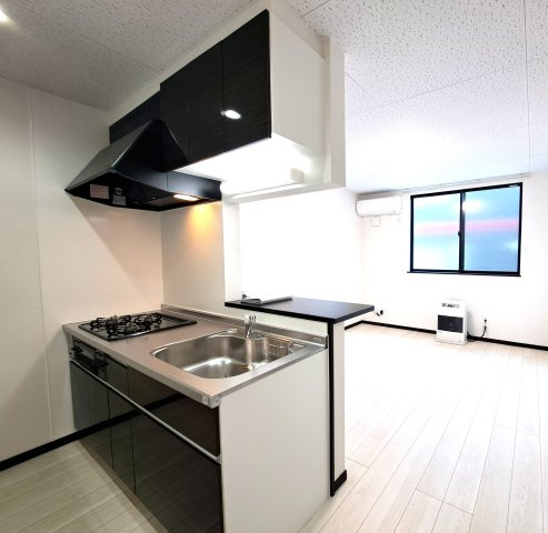 クリスタルステージⅠのキッチン