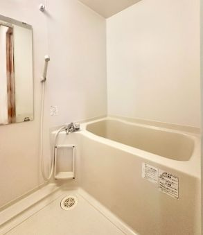 【浴室】 | 北新宿3丁目貸家 | ゆったり過ごせるお風呂です