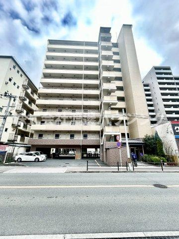 モノロカーレ江坂