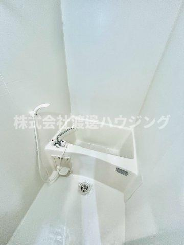 モノロカーレ江坂の浴室