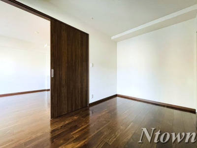 【洋室】 | プレサンスロジェ丸の内テラス | 使い勝手のいい洋室です