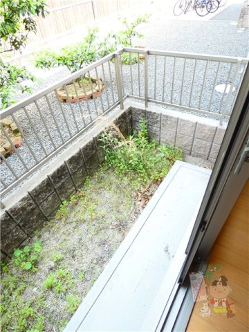 ティユール西市の庭