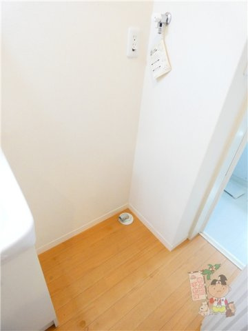 ティユール西市のその他