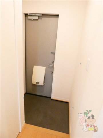 ティユール西市の玄関