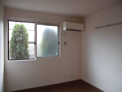 【寝室】 | グリーンヴィラ ガーデン | 洋室６．１帖