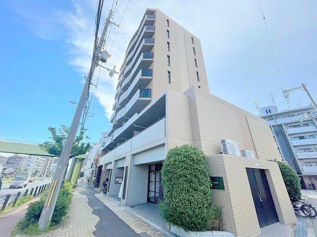 エトワール上新庄の外観