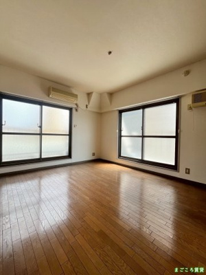 【寝室】 | グリン・パレス