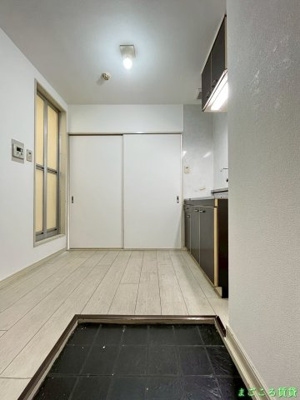 【居間・リビング】 | エクラ難波南