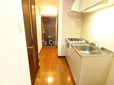 【その他】 | ウエスト７泉 | 約３帖のキッチンスペース。