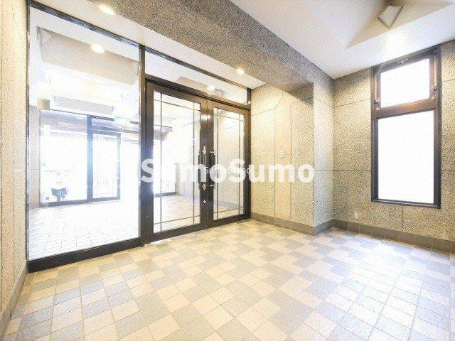 第一玉造マンションのエントランス