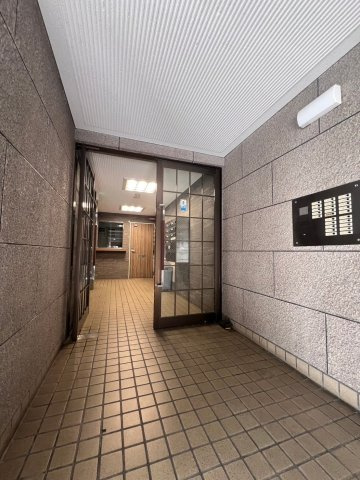 第2七耀マンションのロビー