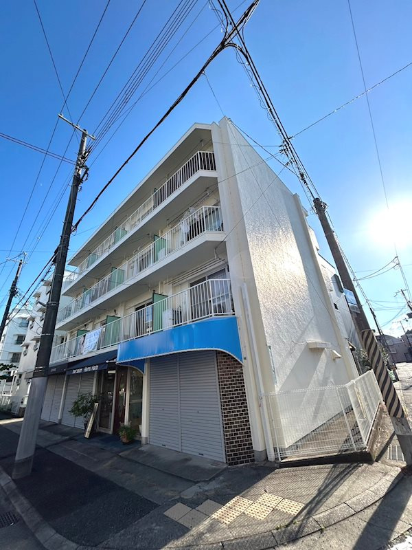 第一西宮マンションの外観