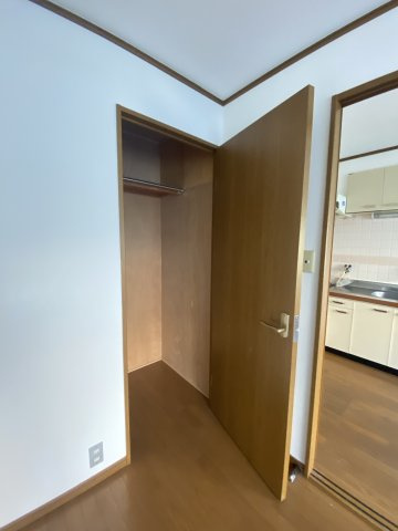 綱崎マンションの収納