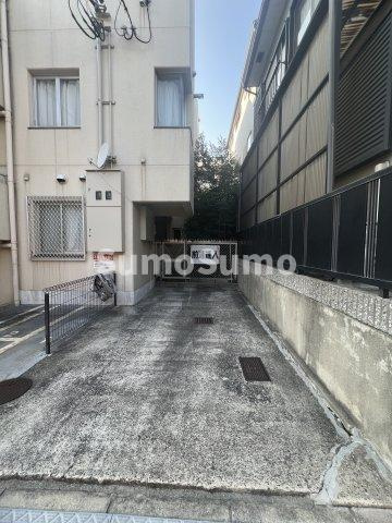 芦屋セントラルの駐車場