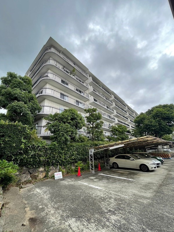 芦屋アーバンライフの外観
