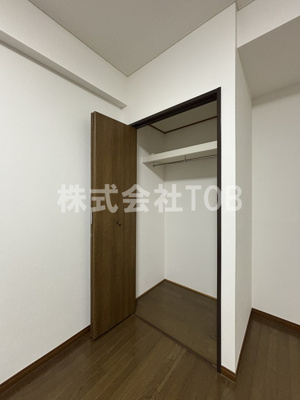 【収納】 | ドゥ・エール | 洋室6.1帖②　クローゼット