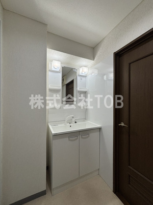 【独立洗面台】 | ドゥ・エール | 3面鏡　シャンプードレッサー